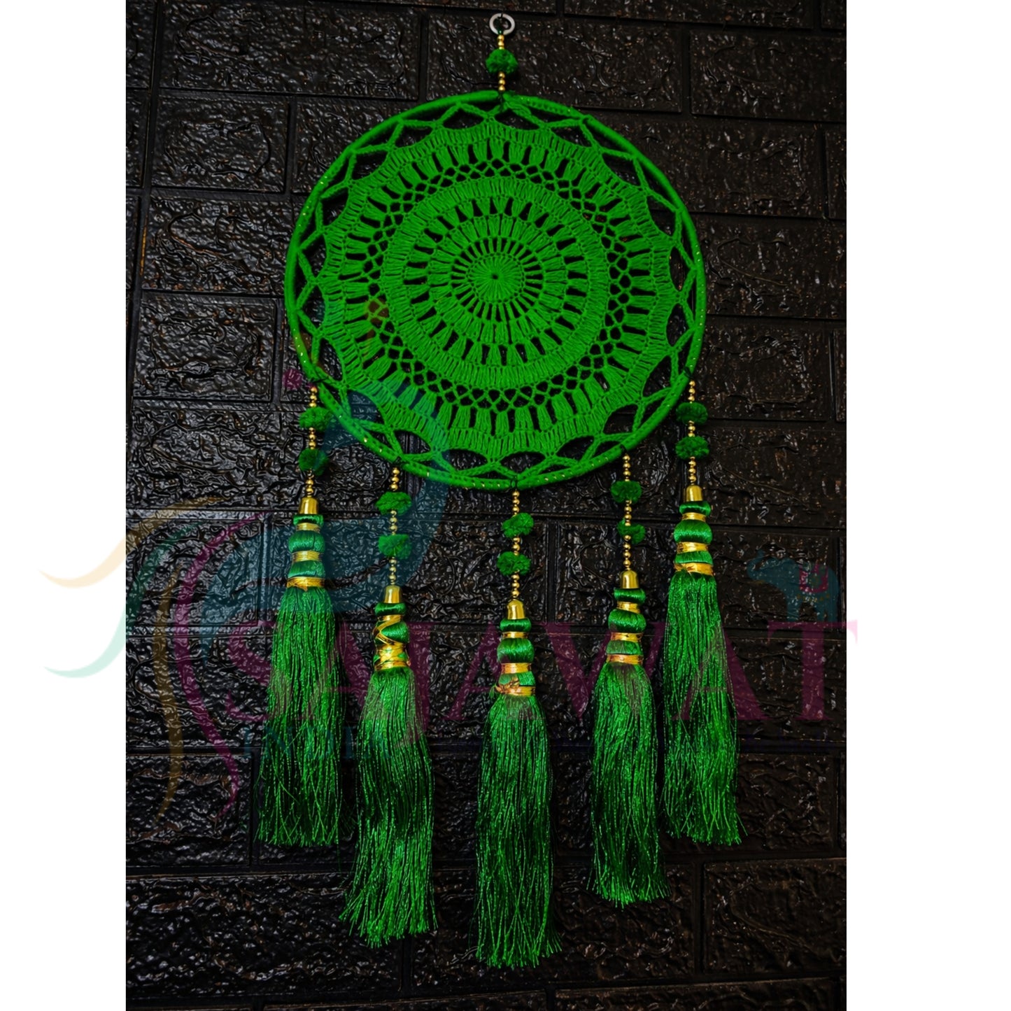 Fresh green vibes. Handmade dreams for a peaceful, happy space